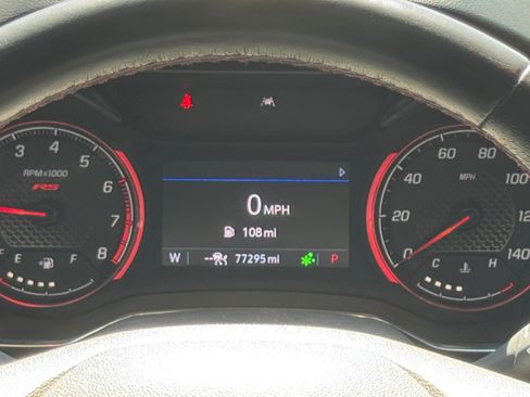 Used 2021 Chevrolet TrailBlazer RS w/ Sun and Liftgate Package FWD image 14