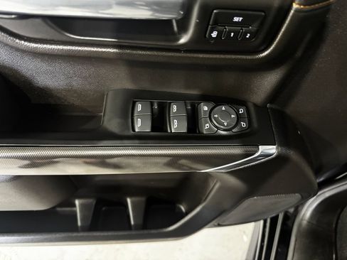 Used 2021 GMC Sierra 1500 AT4 AWD/4WD image 17