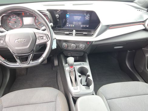 Used 2024 Chevrolet Trax RS w/ Driver Confidence Package image 13