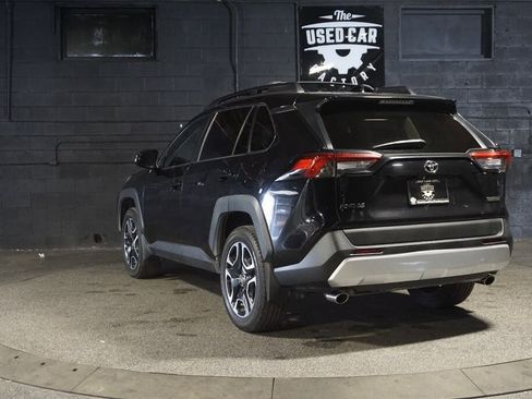 Used 2019 Toyota RAV4 Adventure AWD/4WD image 3