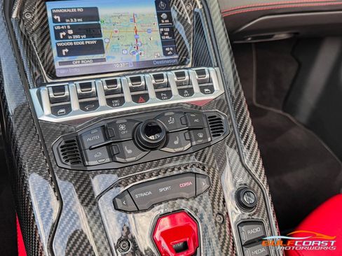 Used 2016 Lamborghini Aventador LP 700-4 image 18