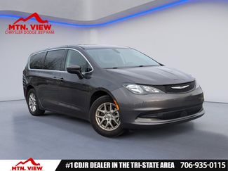 Used 2022 Chrysler Voyager LX video 1