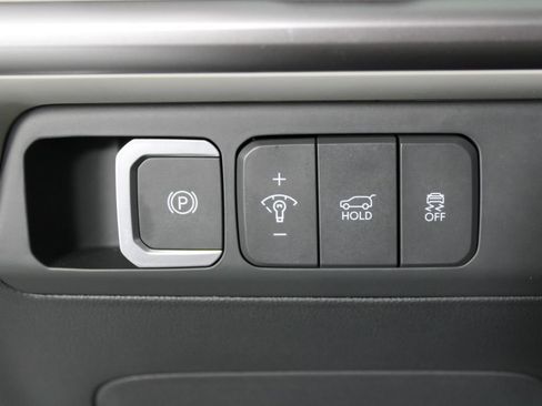 Certified 2026 Hyundai Santa Fe SEL FWD image 25