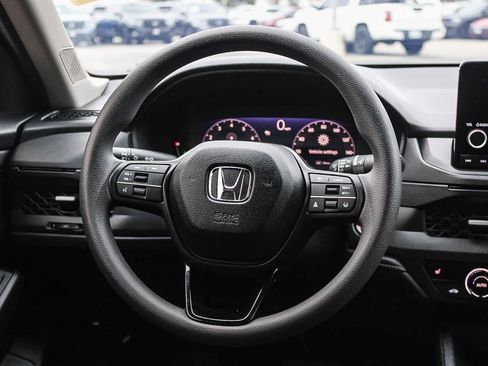 Used 2025 Honda Accord SE image 15