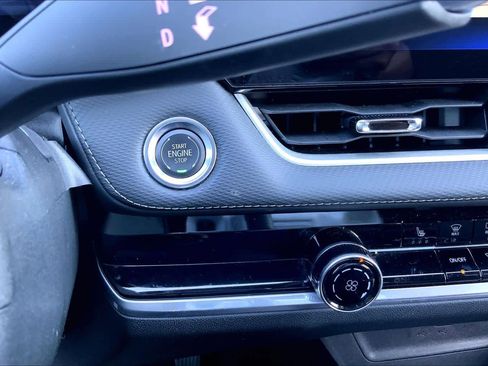 Certified 2026 Chevrolet Equinox LT AWD/4WD image 35