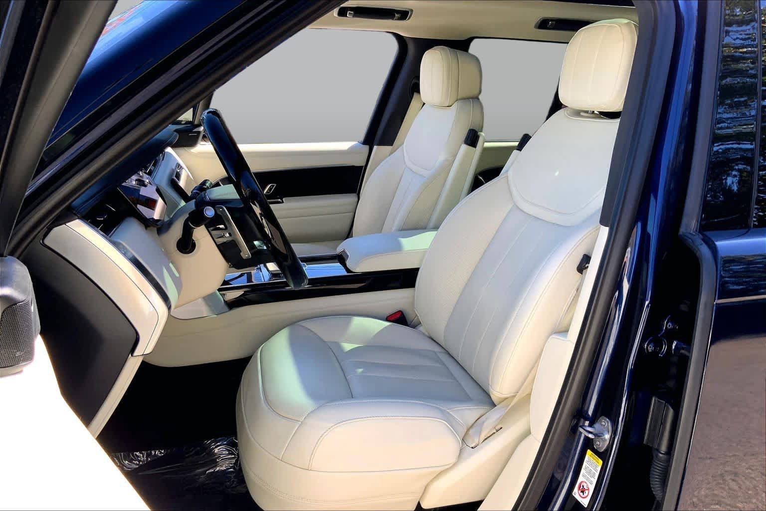 Used 2023 Land Rover Range Rover SE AWD/4WD image 9