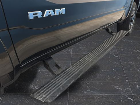 Used 2025 RAM 1500 Laramie w/ Laramie Southwest Edition AWD/4WD image 43