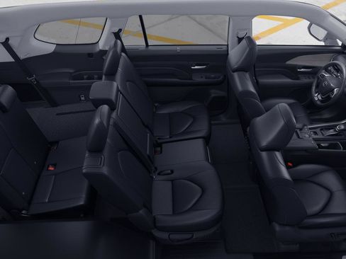 New 2026 Toyota Grand Highlander FWD image 22