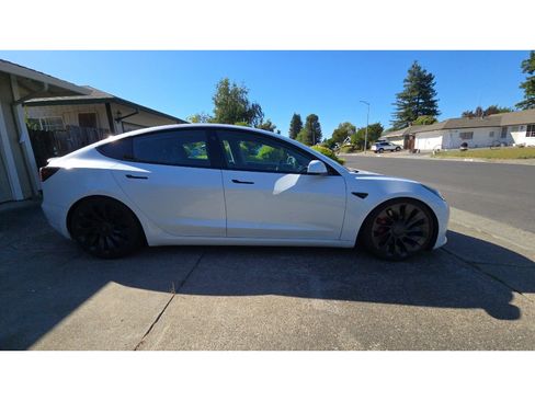 Used 2021 Tesla Model 3 Performance AWD/4WD image 4