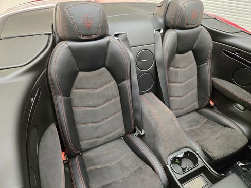 Used 2018 Maserati GranTurismo MC image 22