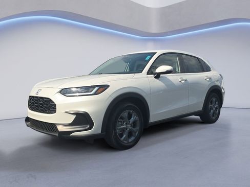 New 2026 Honda HR-V LX image 1