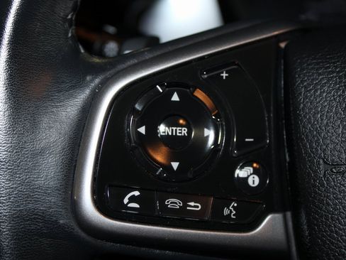 Used 2020 Honda CR-V Touring image 13