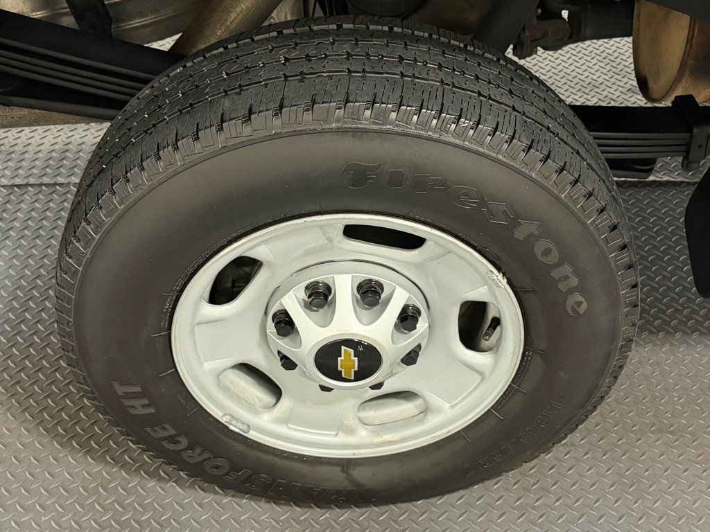 Used 2020 Chevrolet Silverado 2500 W/T RWD image 17