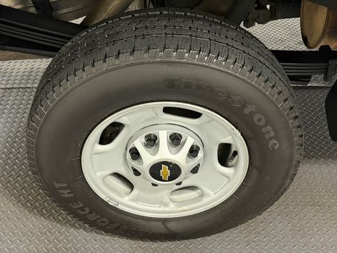 Used 2020 Chevrolet Silverado 2500 W/T RWD image 17