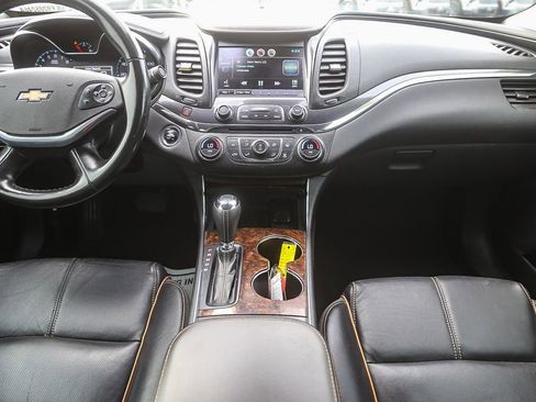 Used 2015 Chevrolet Impala LTZ image 16