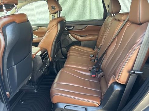 Used 2022 Acura MDX SH-AWD w/ Advance Package image 28