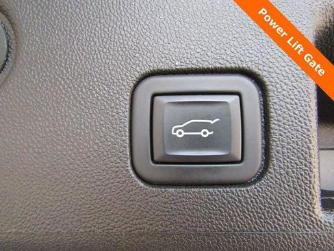Used 2024 Chevrolet Equinox LT AWD/4WD image 18