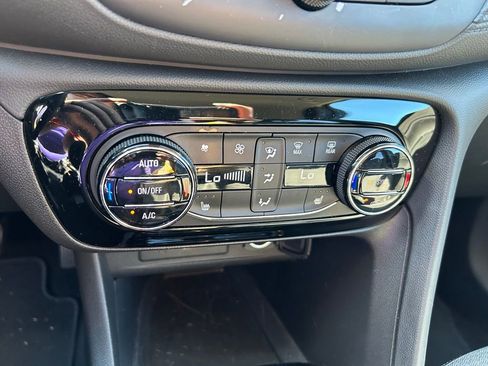 Used 2023 Buick Encore GX Select image 26