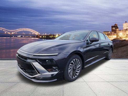 New 2024 Hyundai Sonata SEL image 1