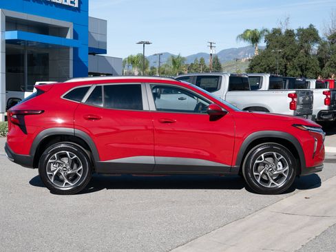 New 2026 Chevrolet Trax LT image 68