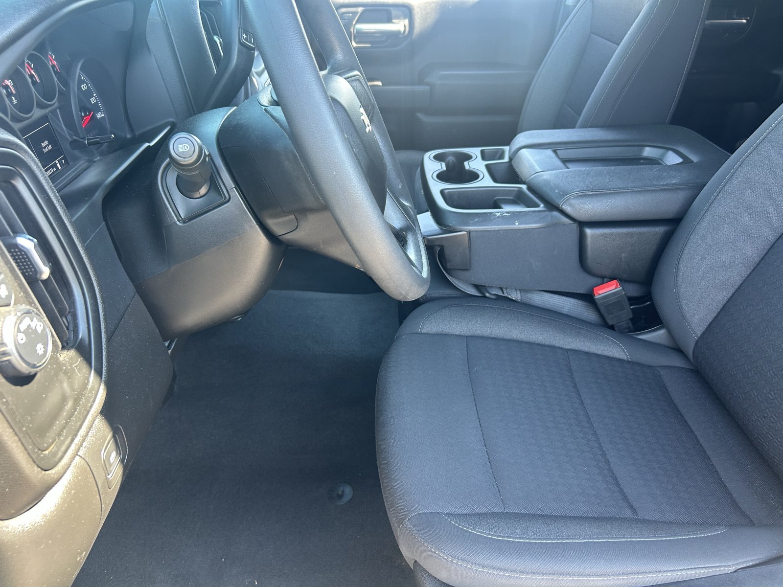 Certified 2022 Chevrolet Silverado 1500 Custom RWD image 25