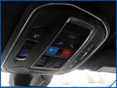 New 2025 Jeep Grand Cherokee image 17