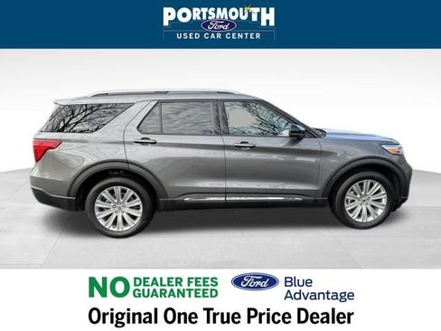 Used 2022 Ford Explorer Limited w/ Limited Technology Package image 6