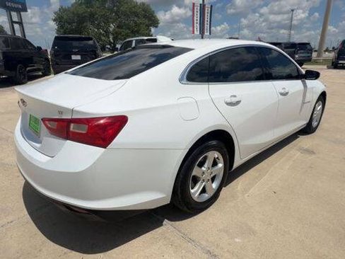 Used 2023 Chevrolet Malibu LT FWD image 8