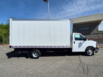 New 2026 Chevrolet Express 3500 w/ Power Convenience Package
