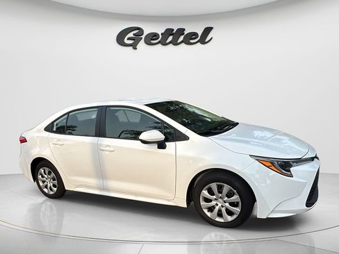 Certified 2026 Toyota Corolla LE FWD image 3