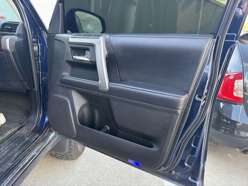 Used 2019 Toyota 4Runner Limited image 7