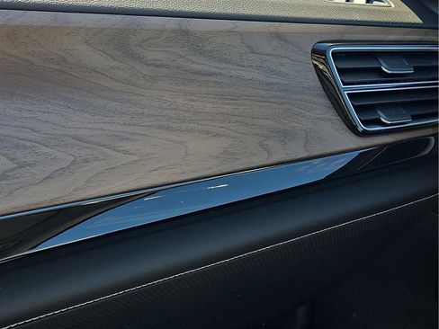 New 2026 Volkswagen Atlas SE image 21