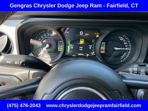 Used 2024 Jeep Wrangler Unlimited w/ Convenience Group AWD/4WD image 36