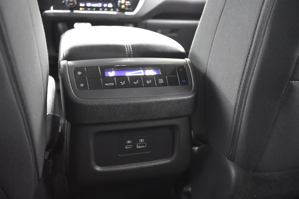 Certified 2024 Nissan Pathfinder SV AWD/4WD image 34