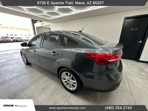 Used 2016 Ford Focus SE image 11