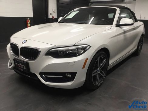 Used 2017 BMW 230i xDrive Convertible image 16