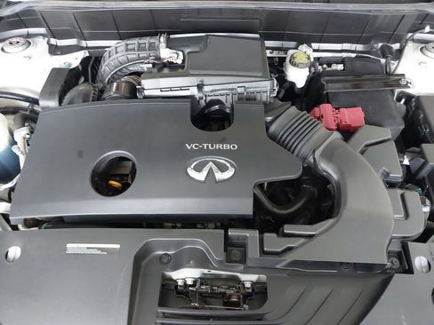 Used 2020 INFINITI QX50 Luxe AWD/4WD image 30