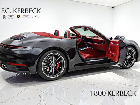 Used 2020 Porsche 911 Carrera 4S AWD/4WD image 13