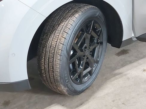 New 2026 Kia Carnival SX Prestige image 37