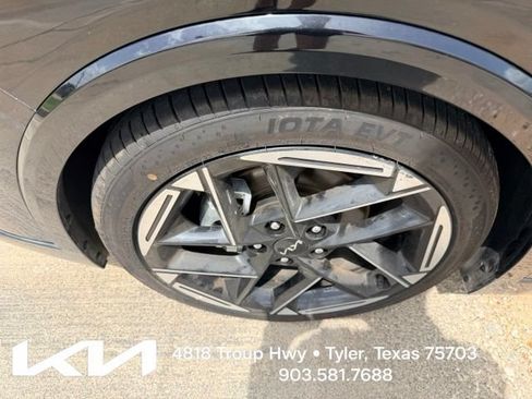 Certified 2025 Kia K4 GT-Line FWD image 4