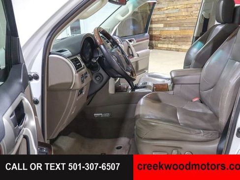 Used 2015 Lexus GX 460 Luxury AWD/4WD image 9