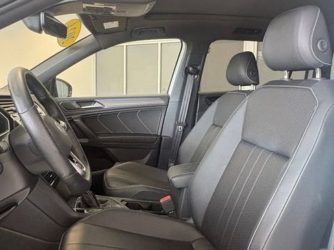 Used 2024 Volkswagen Tiguan SE R-Line AWD/4WD image 11