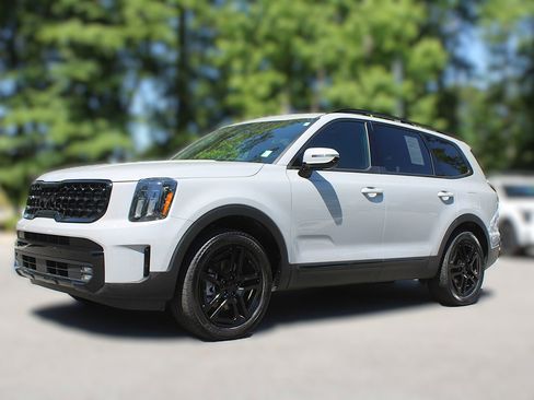 Certified 2025 Kia Telluride SX X-Line AWD/4WD image 3