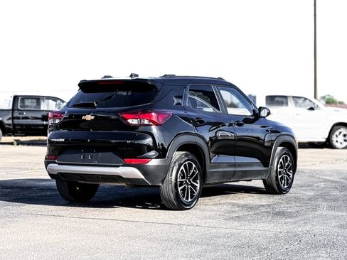 Used 2025 Chevrolet TrailBlazer LT image 6