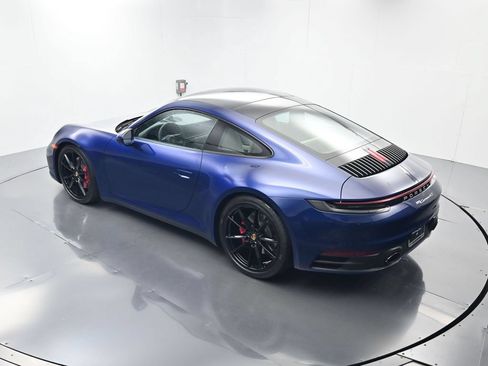 Certified 2022 Porsche 911 Carrera 4S AWD/4WD image 37