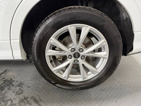 Used 2023 Audi Q3 2.0T Premium Plus w/ Premium Plus Package image 7