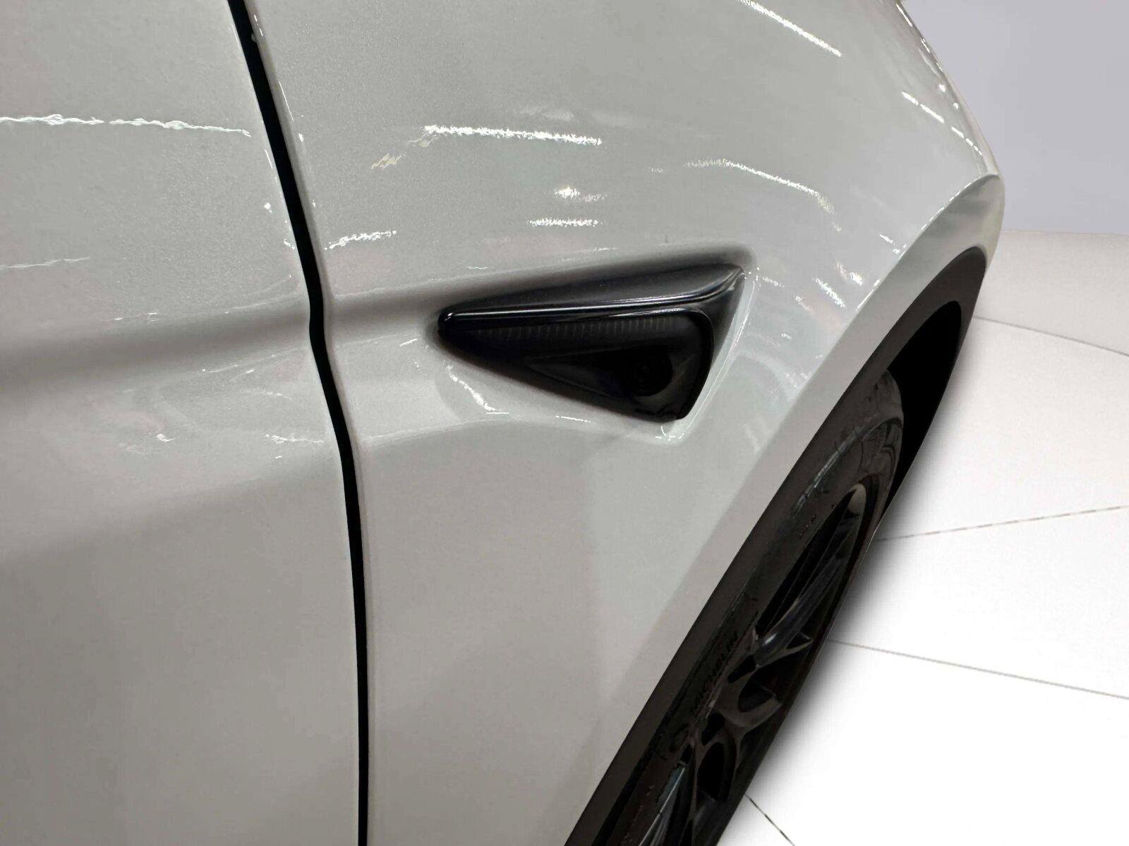 Used 2022 Tesla Model Y Performance AWD/4WD image 12