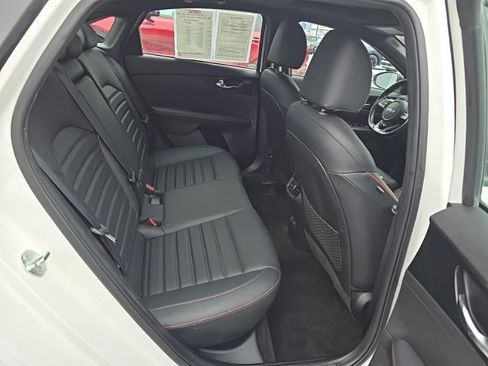 Certified 2022 Kia Forte GT image 28