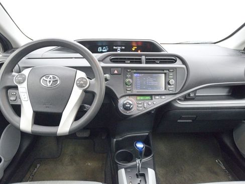 Used 2014 Toyota Prius C Four image 17