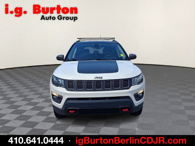 Used 2019 Jeep Compass Trailhawk AWD/4WD image 2
